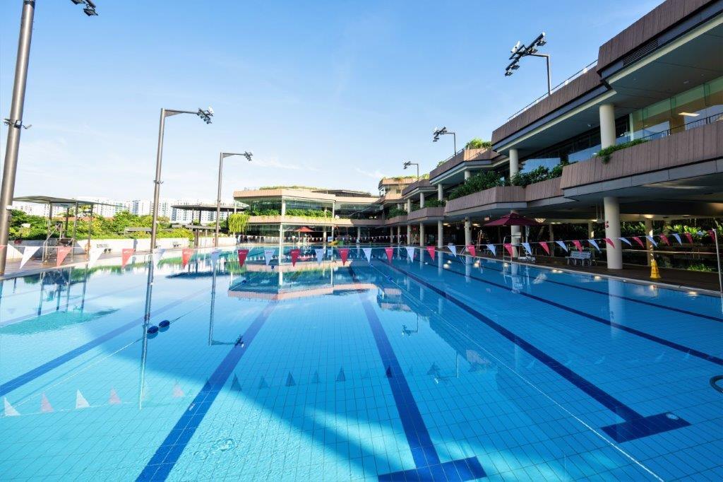 Kids swimming lessons at Bukit Canberra